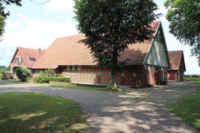 Thumbnail-*** Resthof mit vielseitigen Nutzungsmöglichkeiten in idyllischer Lage von Spenge ***