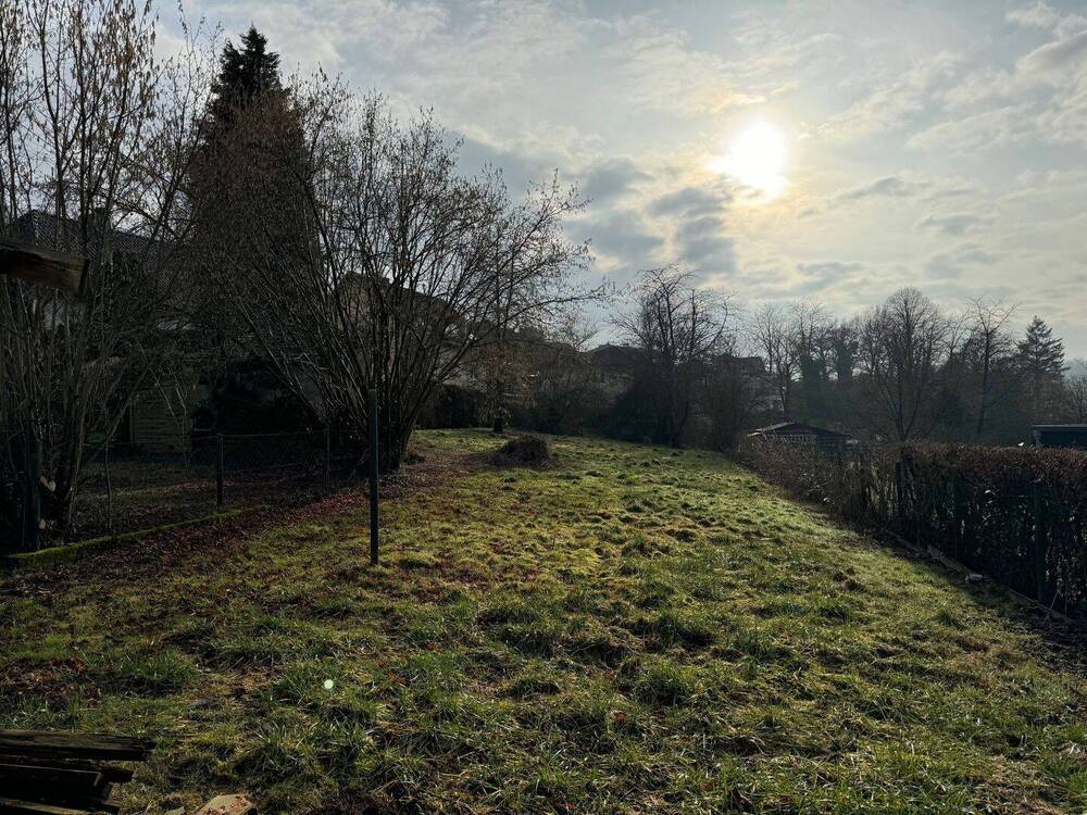 Thumbnail-Grundstück mit vielfältigen Nutzungsmöglichkeiten