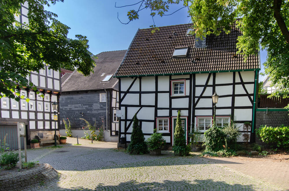 Thumbnail-Seltene Altstadt-Rarität: Denkmalgeschütztes Fachwerkhaus mit Südwest-Terrasse in Hattingen