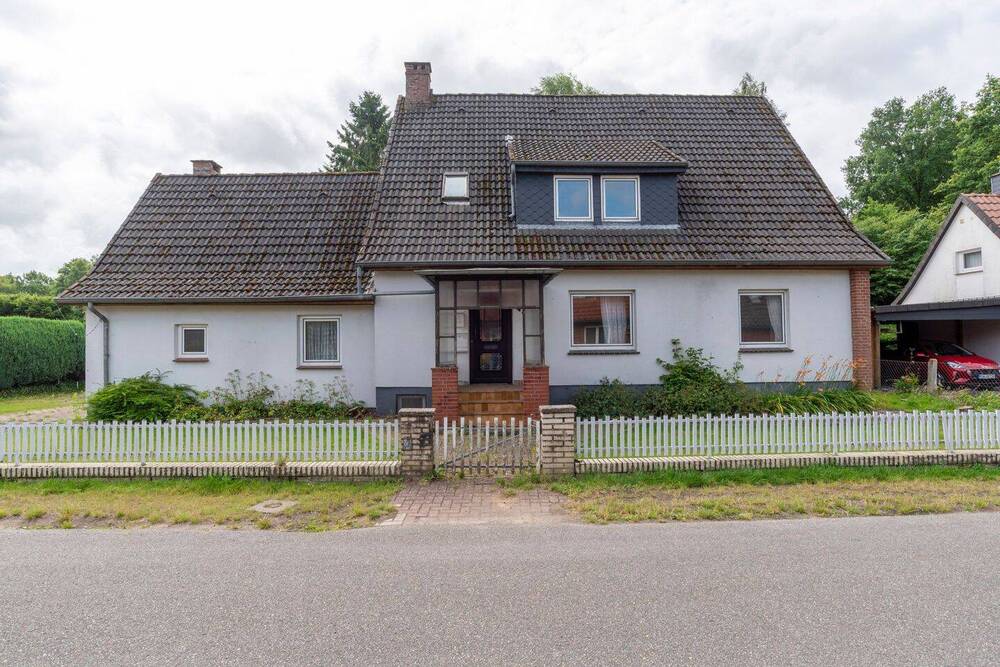 Straßenansicht