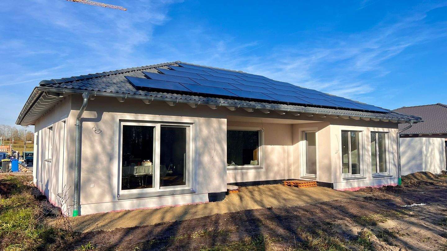 Thumbnail-Architektenbungalow in sehr schöner, ruhiger Lage (Energieklasse A+)