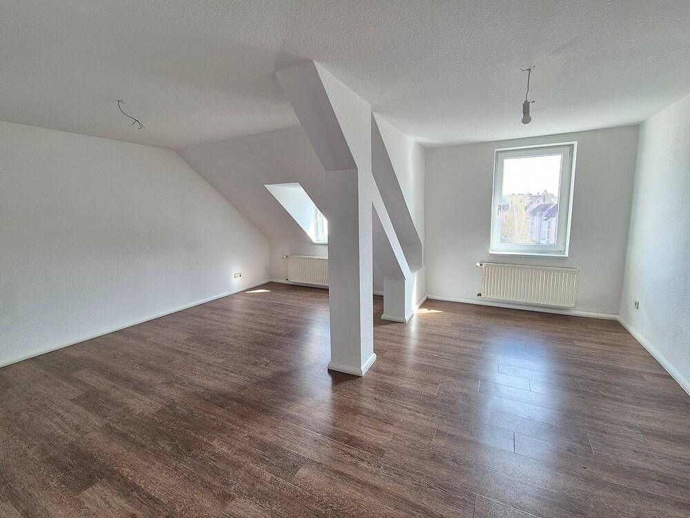 Thumbnail-großzügige 4-Raum-Wohnung mit ABK im Herzen von Döbeln