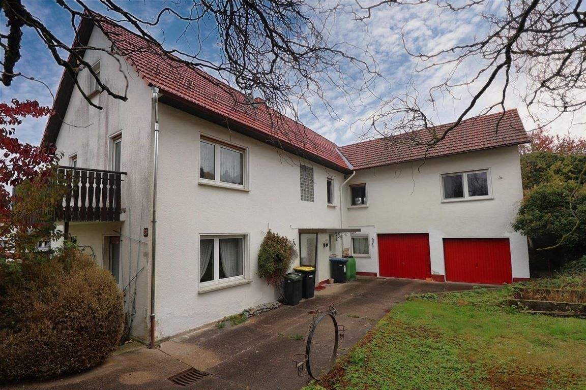 Thumbnail-Viel Platz für Ideen und Familie! Großzügiges Wohnhaus mit zwei Wohnungen und zweitem Bauplatz.