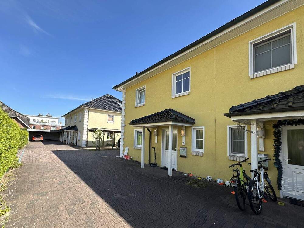 Thumbnail-4 Zimmer + Spitzboden: Großzügiges Wohnen auf 130 m²