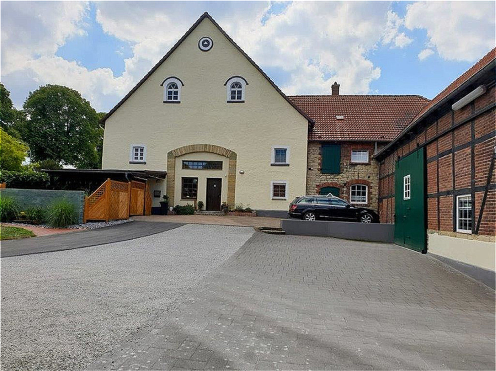 Thumbnail-Sanierter Resthof mit einzigartigem Charme in Möhnesee-Wippringsen!