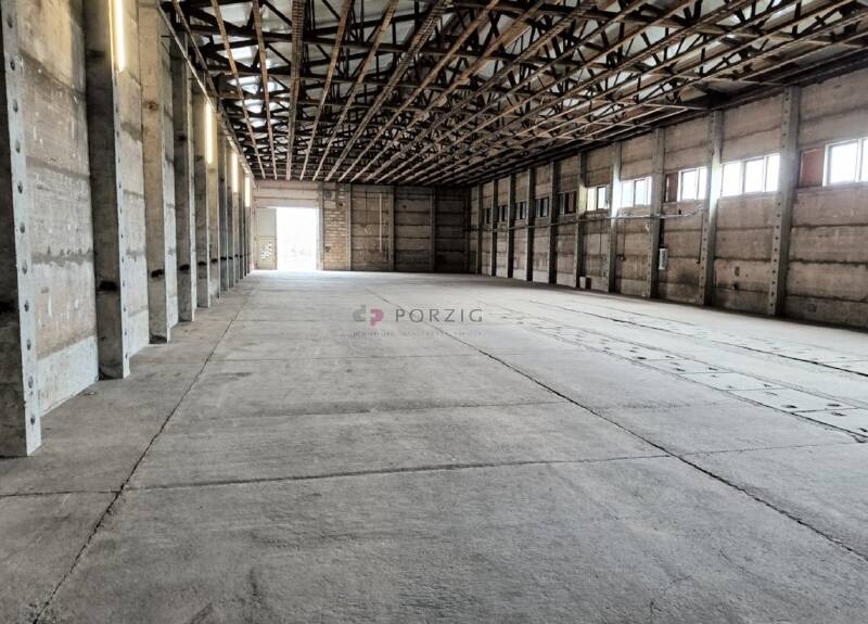 Thumbnail-730 m² Lagerhalle in Gewerbegebiet am Stadtrand von Döbeln