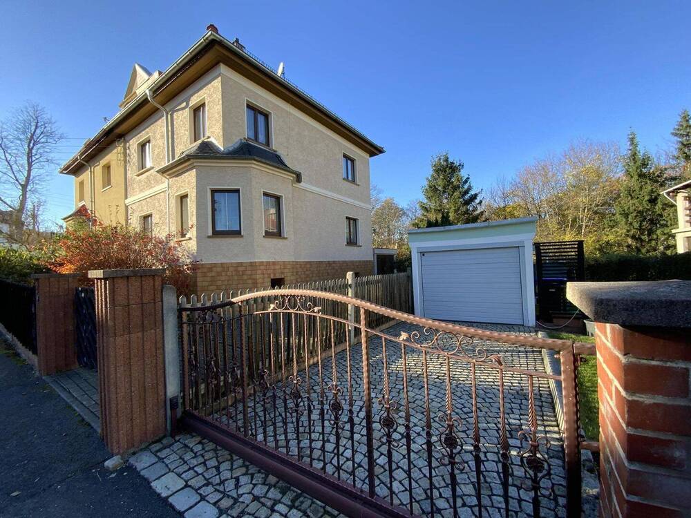 Thumbnail-Doppelhaushälfte in ruhiger und zentraler Wohnlage!