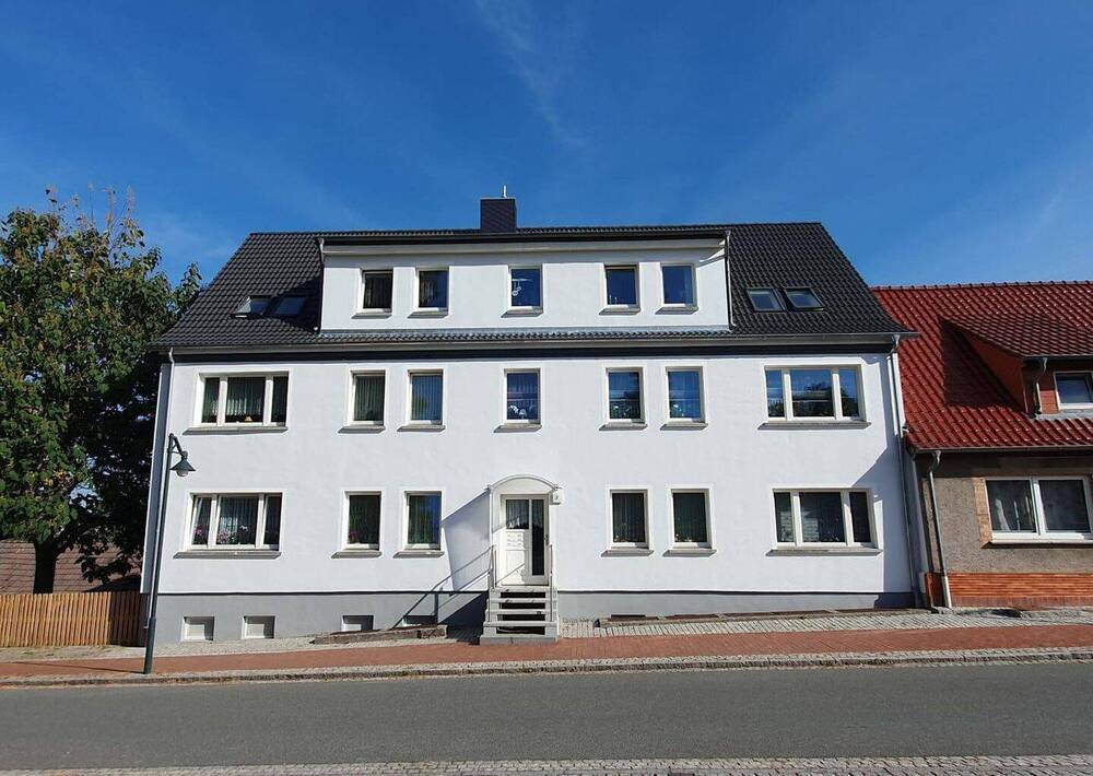 Thumbnail-Frisch renovierte 3 Zimmer mit Garten in schöner Lage von Bad Sülze inklusive Einbauküche