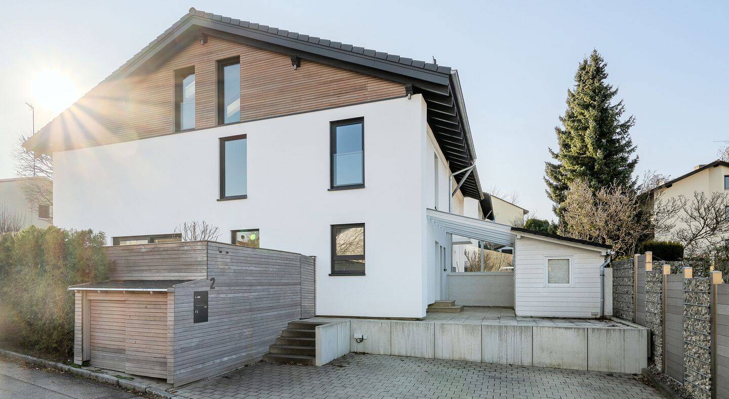 Thumbnail-Moderner Familientraum in zentraler Lage - stilvoll saniert, großzügig und mit höchstem Wohnkomfort
