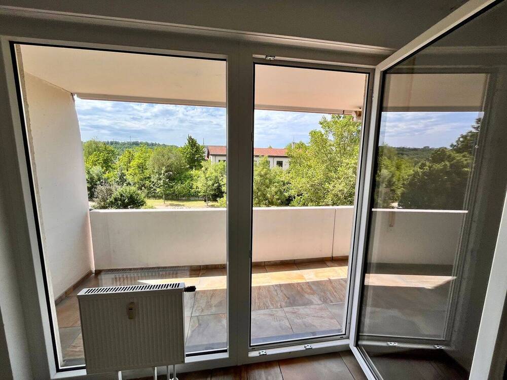 Balkon von Schlafzimmer Südseite.jpg