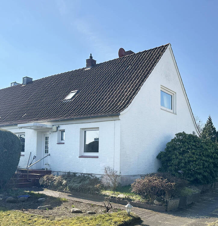 Thumbnail-Doppelhaushälfte in schöner Anwohnerstraße