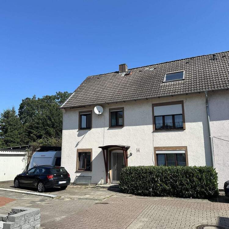 Thumbnail-Doppelhaushälfte mit viel Platz für Ihre Familie