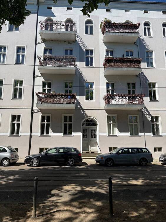 Thumbnail-Zentrumsnahe 2 12 Zimmer Wohnung mit tagesbelichtetem Bad !