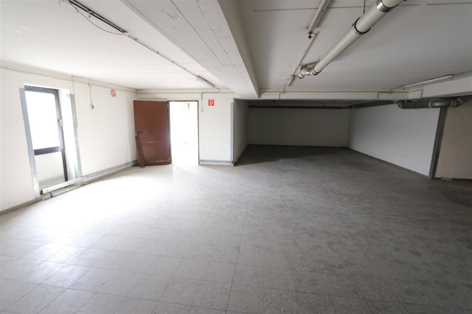 Thumbnail-Praktische Büro- und Lagerfläche mit Rampe und Stellplätzen *Provisionsfrei*