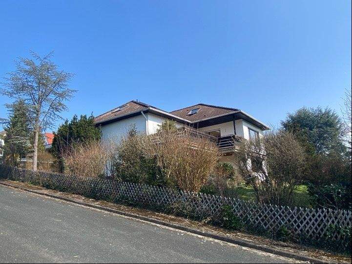 Thumbnail-Ein-Zweifamilienhaus in Zirndorf