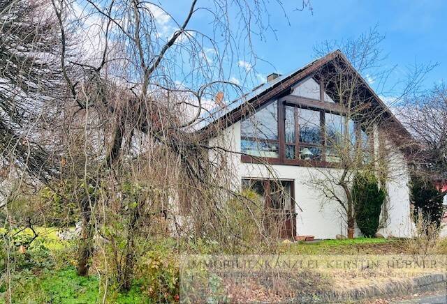 Thumbnail-Charmanter Wohntraum in Burgebrach - Freisteh. EFH mit Galerie, Kamin und Doppelgarage