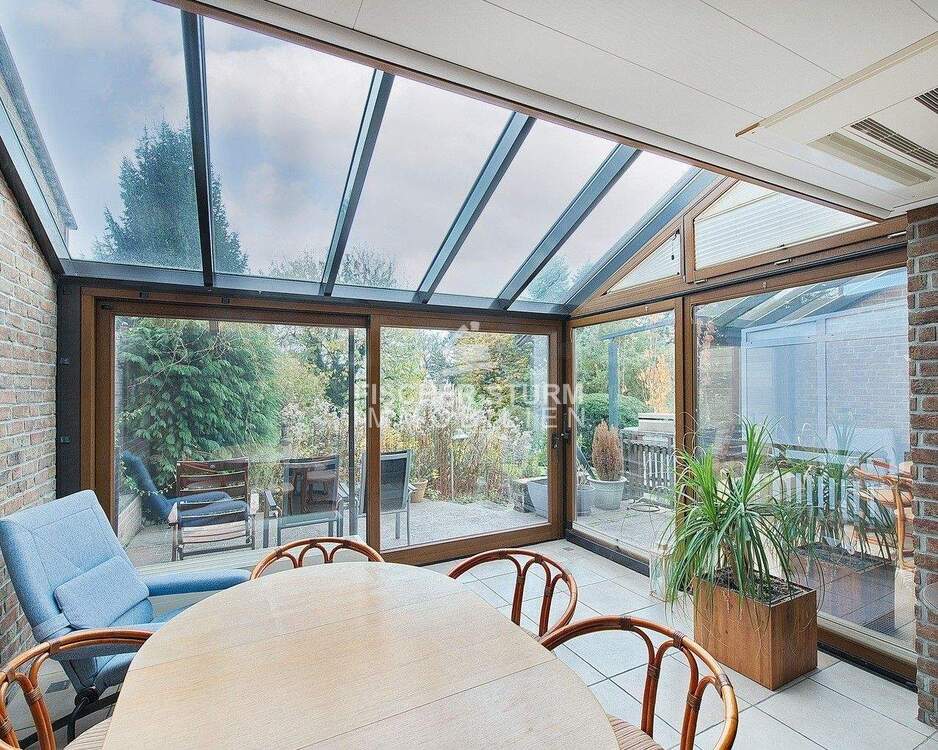 Thumbnail-Mettmann-Obschwarzbach: Einfamilienreihenhaus mit Wintergarten, Kamin, Garten und Garage!