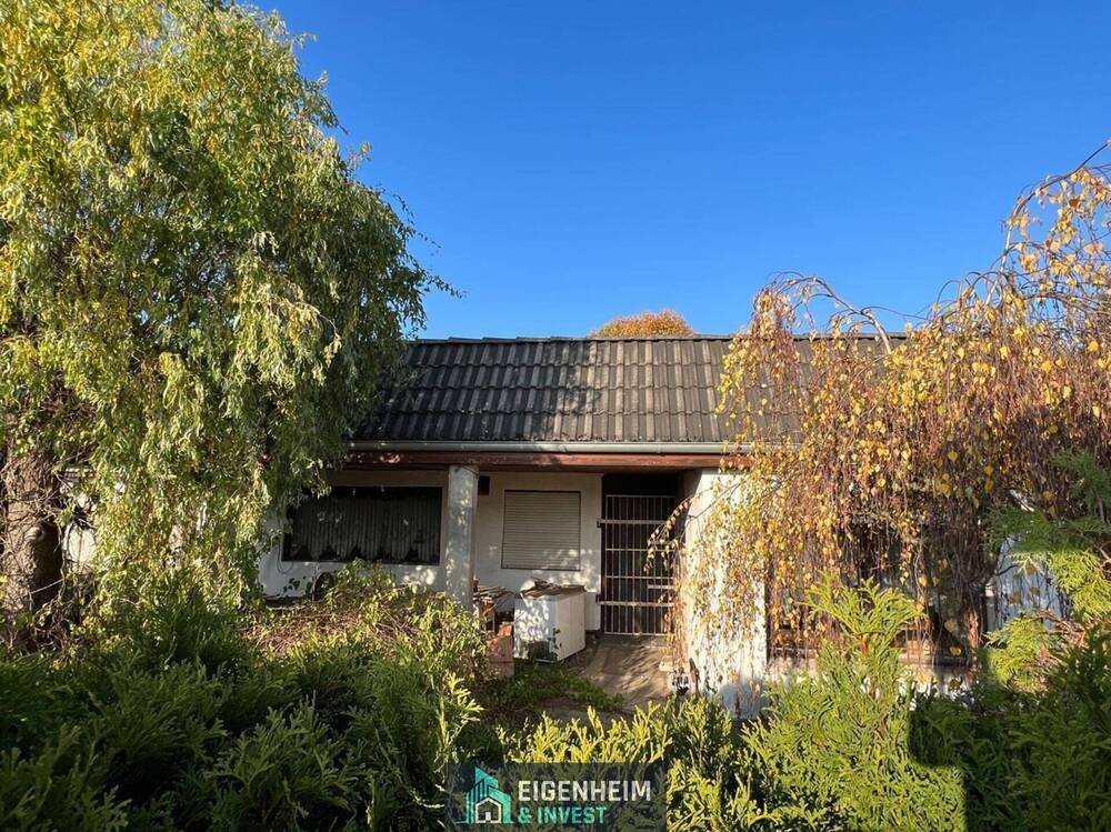 Thumbnail-Bungalow mit viel Potenzial in Falkensee in ruhiger Lage