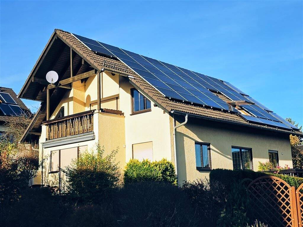 Thumbnail-Modernes Effizienzhaus mit Einliegerwohnung in Mülsen-Thurm