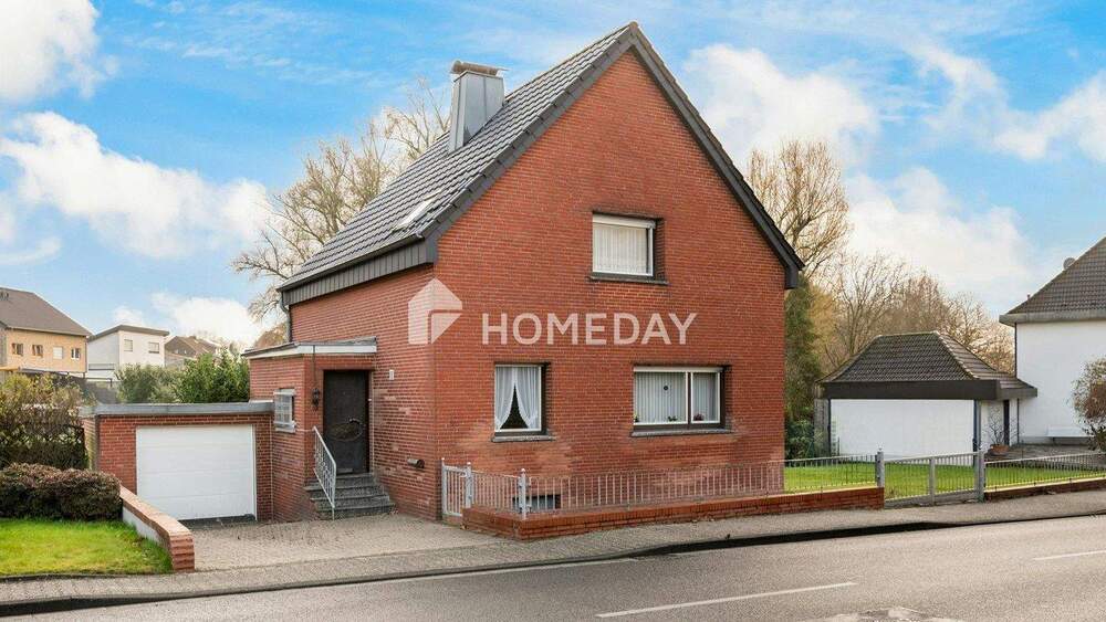 Thumbnail-Hier entsteht das Gefühl von Ankommen: EFH mit Garage, großer Terrasse und 5 Zimmern