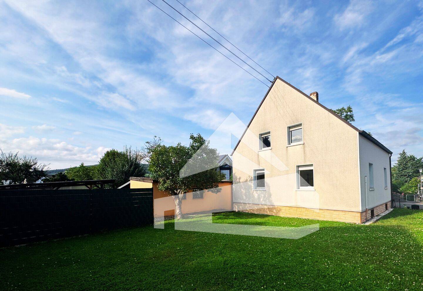 Thumbnail-Wohnglück in Riol: Einfamilienhaus mit viel Platz und Potenzial