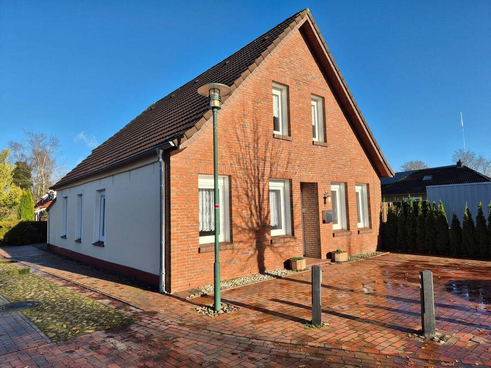 Thumbnail-EFH m. Garage im Zentrum vom Seemannsort Barßel