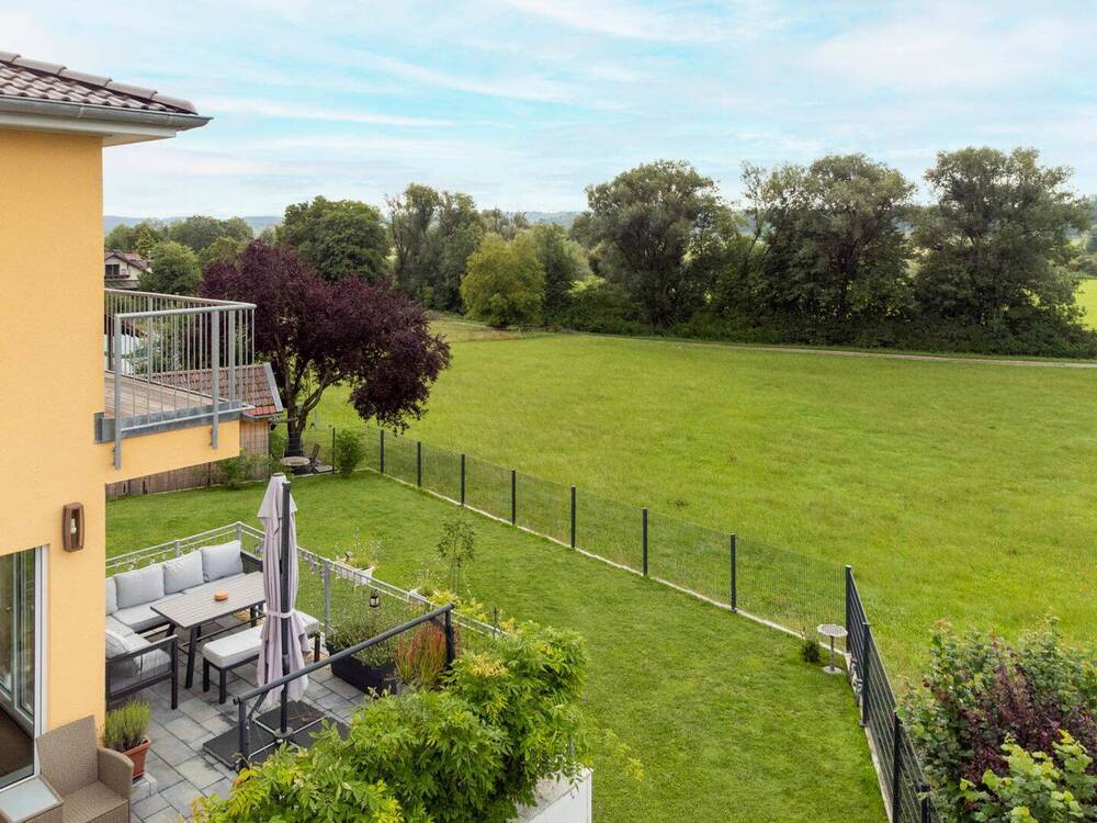 Thumbnail-Zu verkaufen: energieeffizientes Einfamilienhaus mit Einliegerwohnung