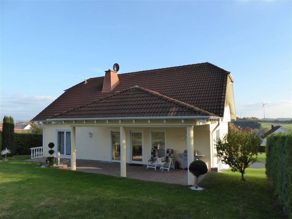 Thumbnail-Sehr gepflegtes Einfamilienhaus in toller Lage und mit schönem Garten