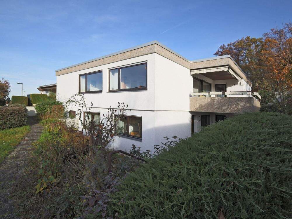 Thumbnail-Großzügiger Bungalow in exklusiver Lage: Perfekt für Mehrgenerationenwohnen