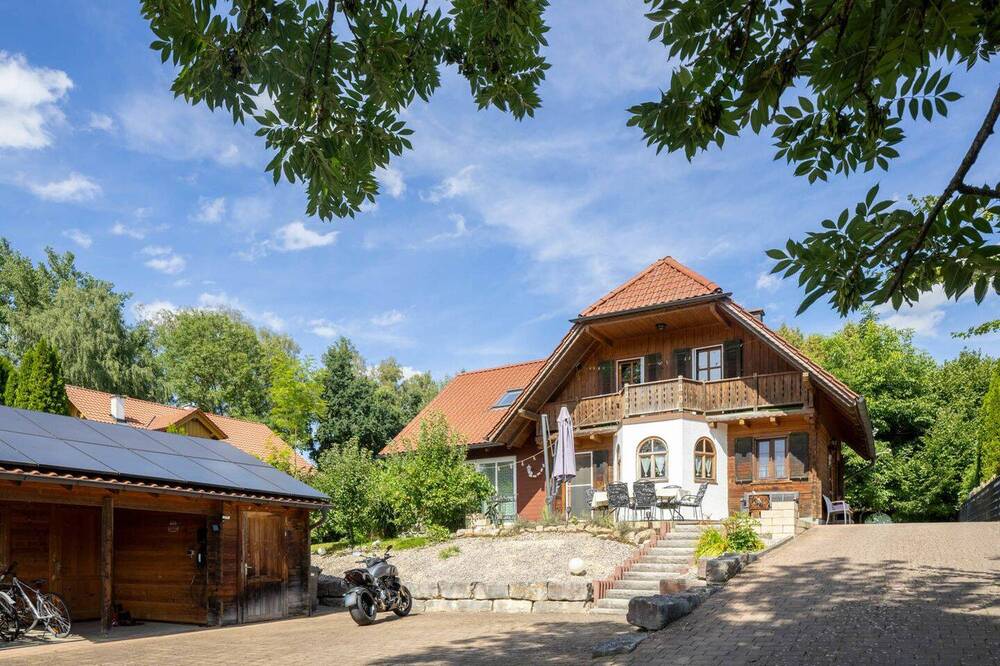 Thumbnail-Energieeffizientes Einfamilienhaus (Bestand: Massiv Blockhaus Neubau: Holzständer) zu verkaufen