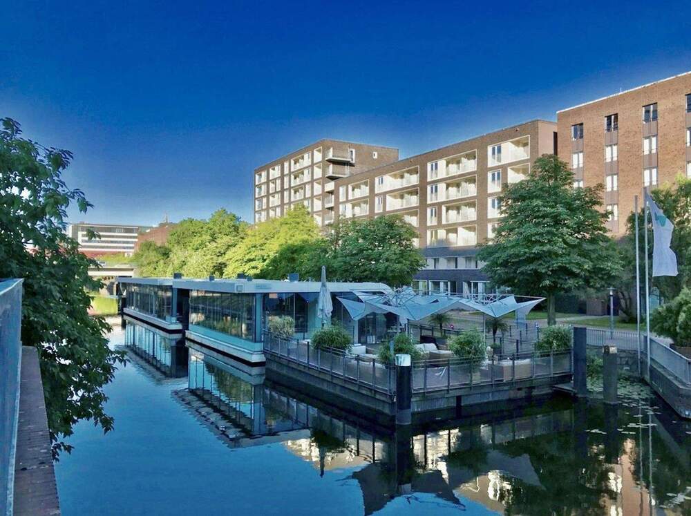 Thumbnail-@HOME ? EXKLUSIVES DESIGN BUSINESS APARTMENT IM HERZEN HAMBURGS ? virtuelle Besichtigung möbliert