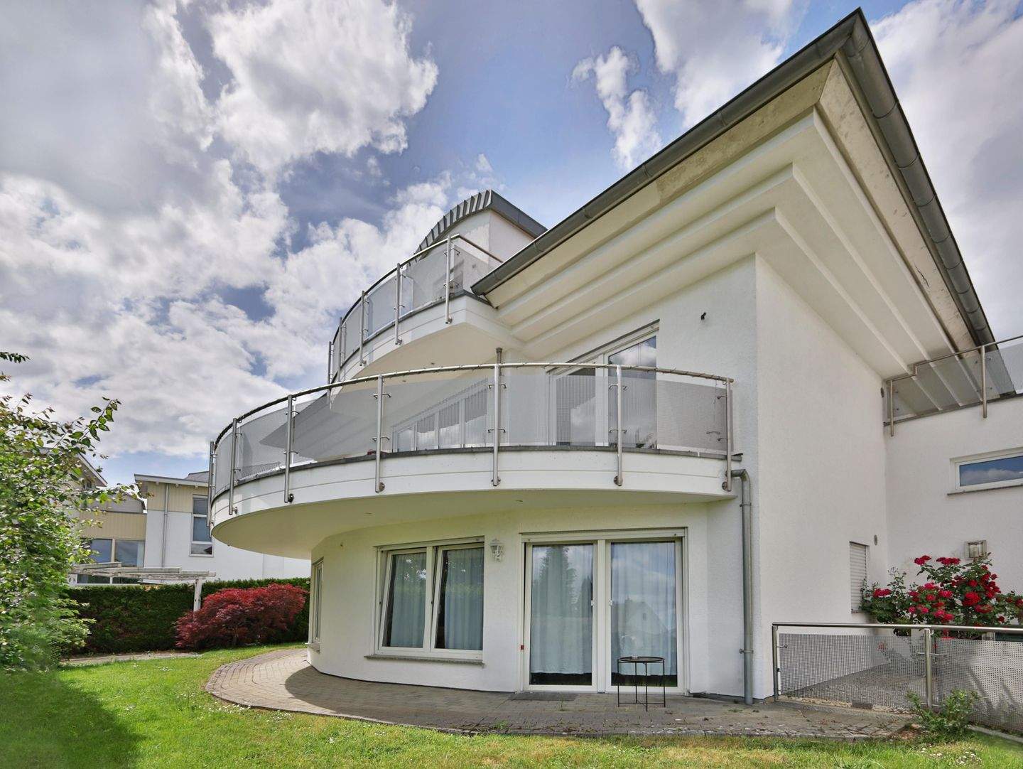 Thumbnail-Ihr neues Zuhause in Bestlage: Viel Platz, Einliegerwohnung und traumhafte Ruhe am Ende einer Sackgasse