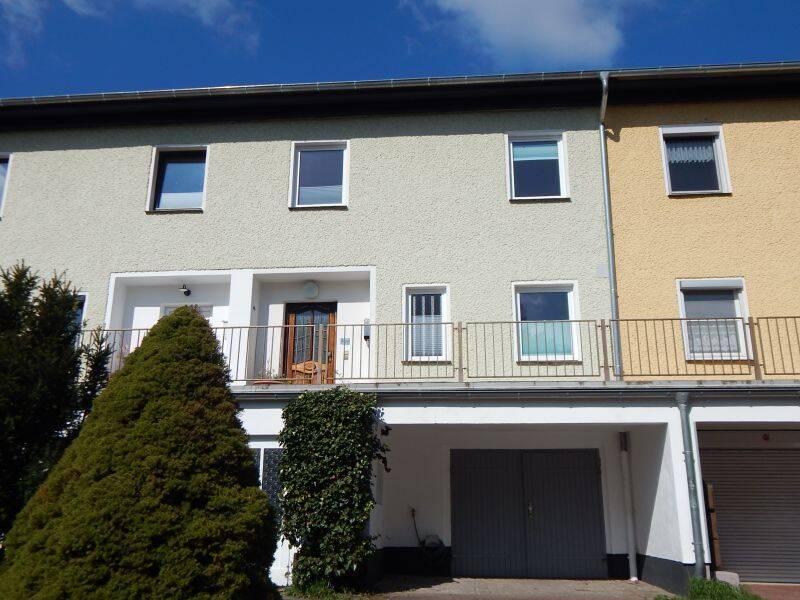 Thumbnail-NEU: Reihenmittelhaus in zentraler Stadtlage von Strausberg