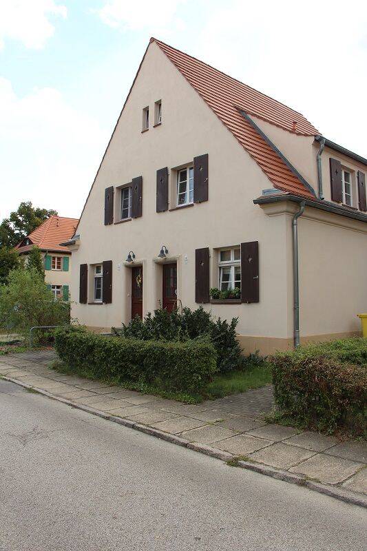 Thumbnail-Gemütliches 3-Raum-Reihenhaus in Lauta-Nord - ideal für Paare und kleine Familien