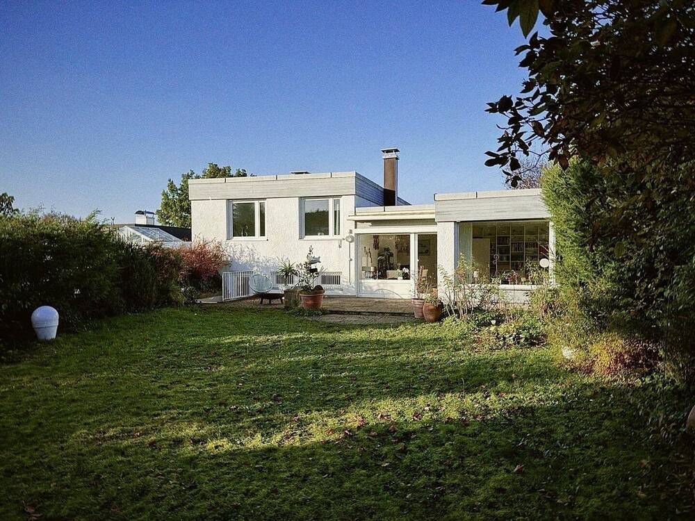 Thumbnail-Charmanter BUNGALOW mit Split-Level-Architektur mit großen Garten und Südterrasse