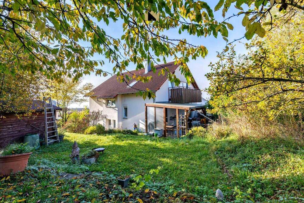 Thumbnail-Viel Platz für die Familie - Zweifamilienhaus mit Terrasse, Balkon und teilausgebautem UG