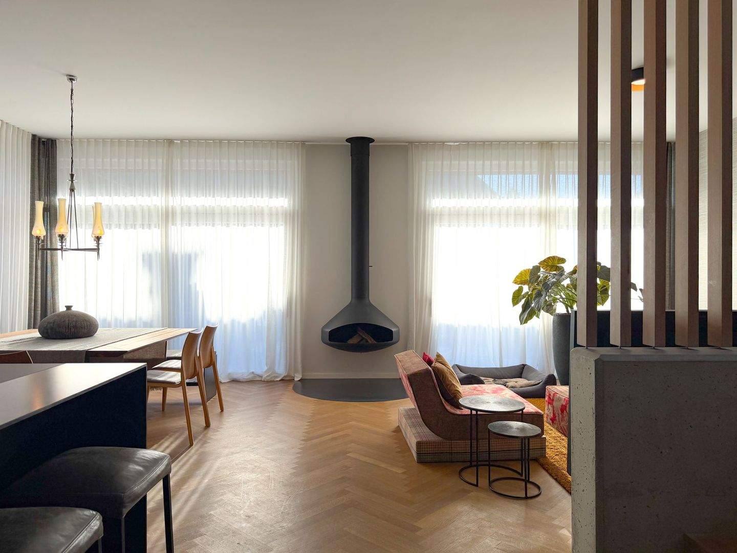 Thumbnail-Stilvolles Einfamilienhaus mit Pool in Bestlage