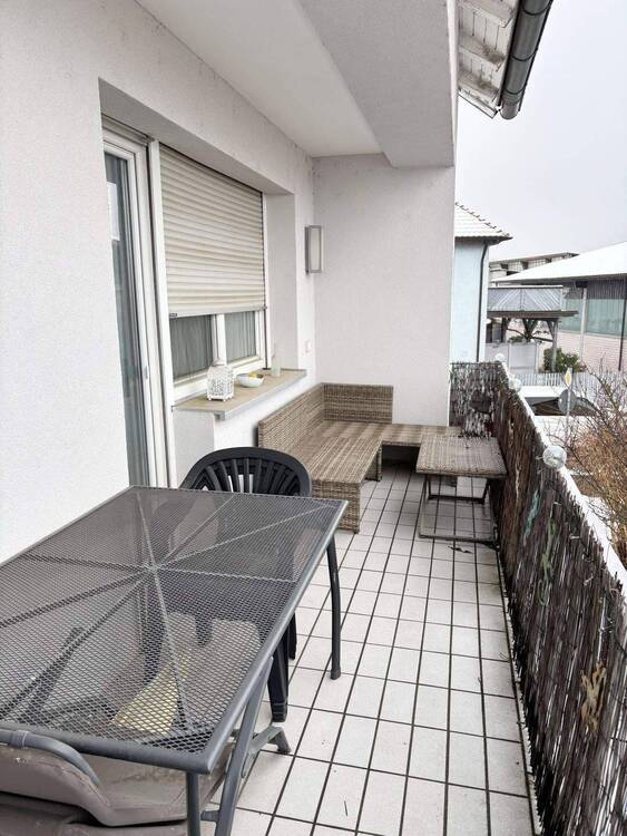 Thumbnail-Mit Einbauküche, Südbalkon und Stellplatz im beliebten Volkach !