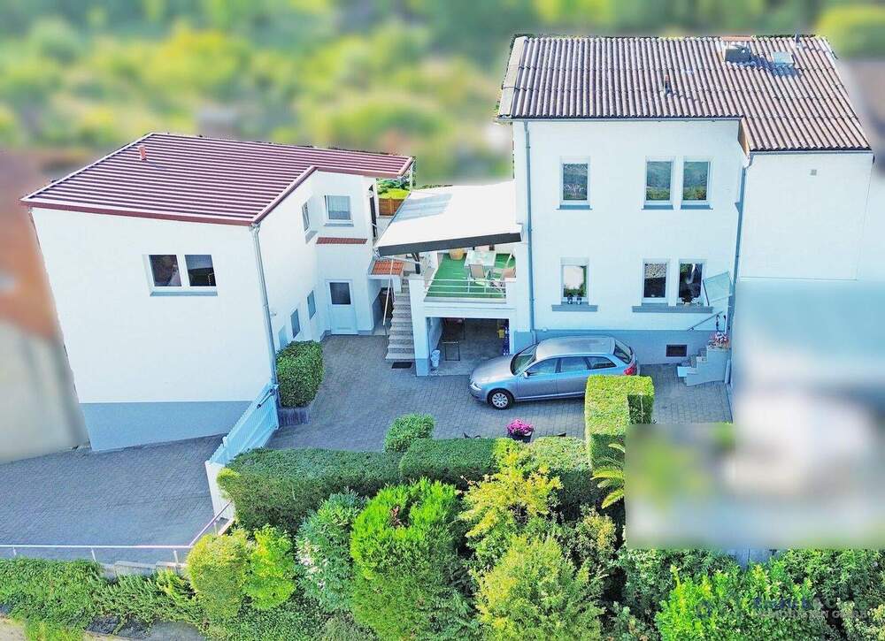 Thumbnail-Einfamilienhaus mit flexibel nutzbarem Nebengebäude in Wackernheim