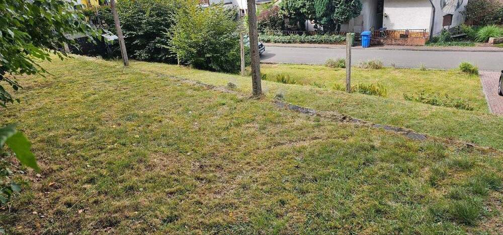 Thumbnail-Bauplatz in dem idyllischen Ort Esthal.