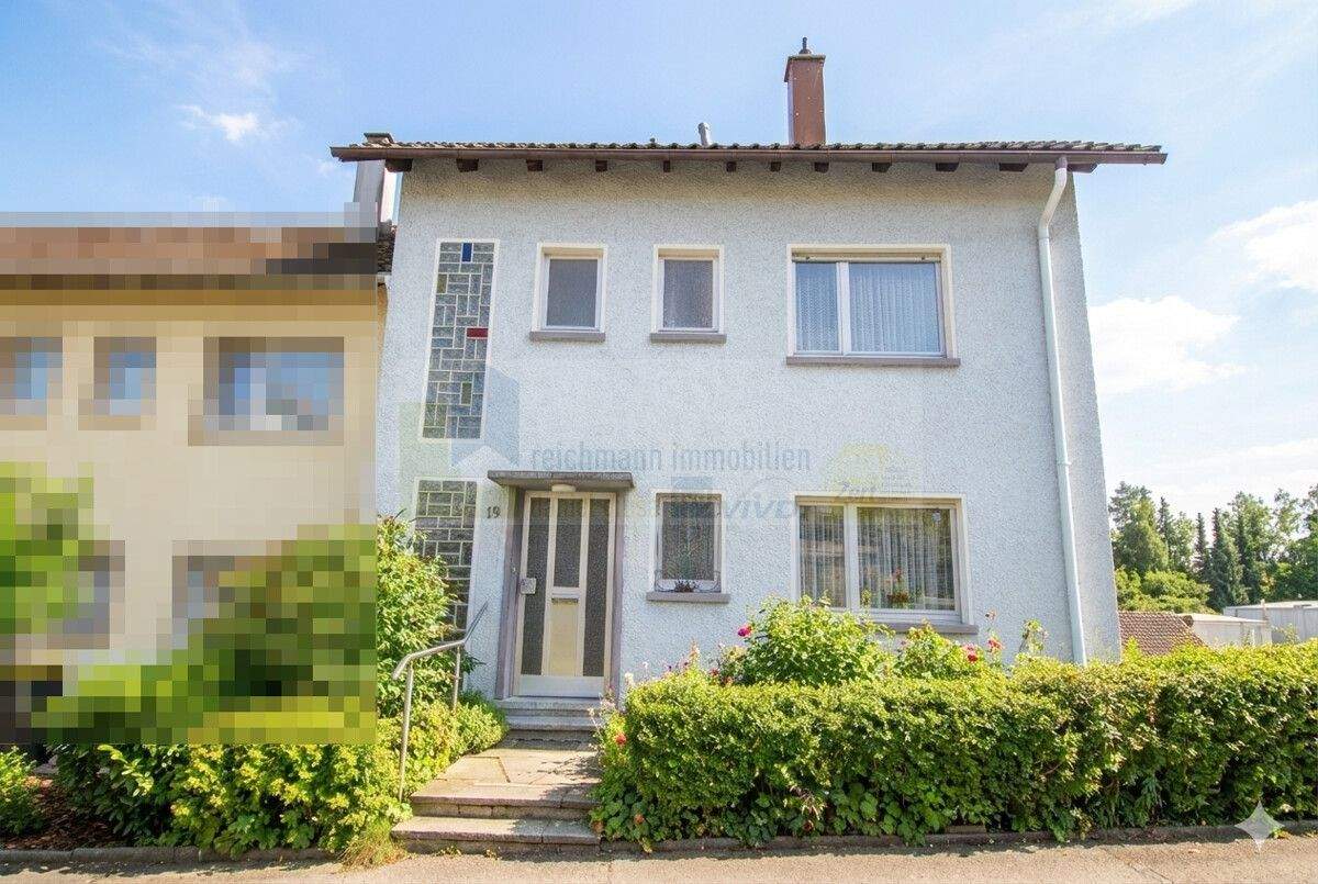 Thumbnail-Charmantes EFH als Reihenendhaus mit Gestaltungsmöglichkeiten in einer begehrten Lage von Donaueschingen!