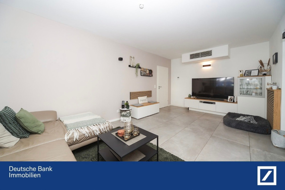 Thumbnail-Hochwertige Erdgeschosswohnung mit Garten in kernsaniertem 3-Familienhaus