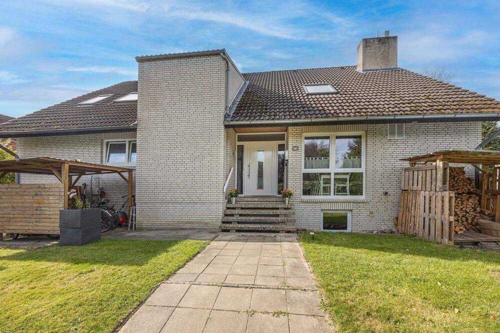 Thumbnail-Familienhaus mit Einliegerwohnung, Galerie & Dachstudio - modernisiert 2019, ca. 236 m² Wfl.