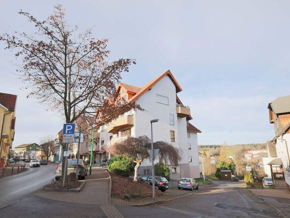 Thumbnail-Gepflegte 3,5-Zimmer-Wohnung mit Südwest-Balkon und Aufzug
