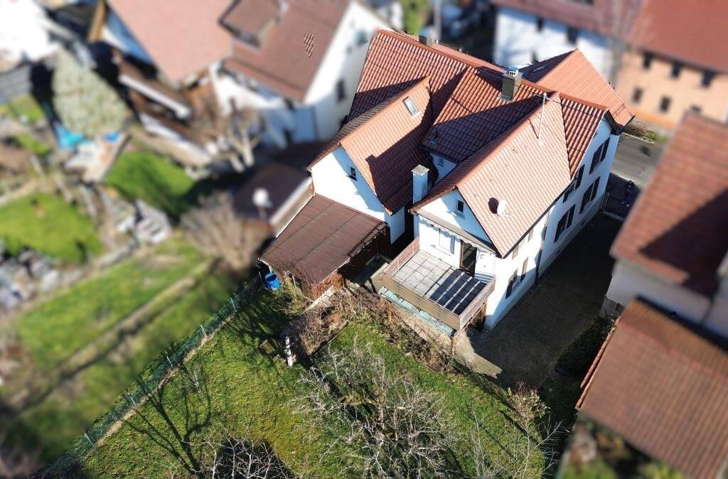 Thumbnail-Großes Haus mit tollem Garten und viel Potential für handwerklich Begabte