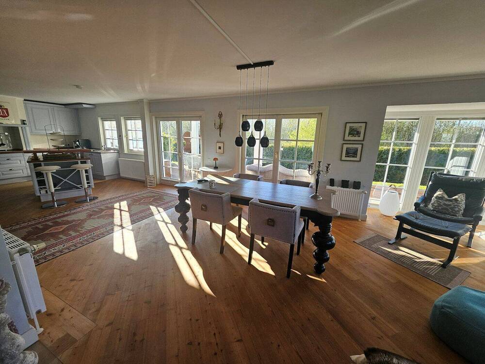 Thumbnail-Exklusives EFH mit Einliegerwohnung im modernen Landhausstil