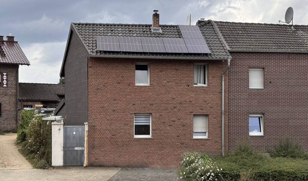 Thumbnail-Modernisiertes Einfamilienhaus in ruhiger und beliebter Wohnlage