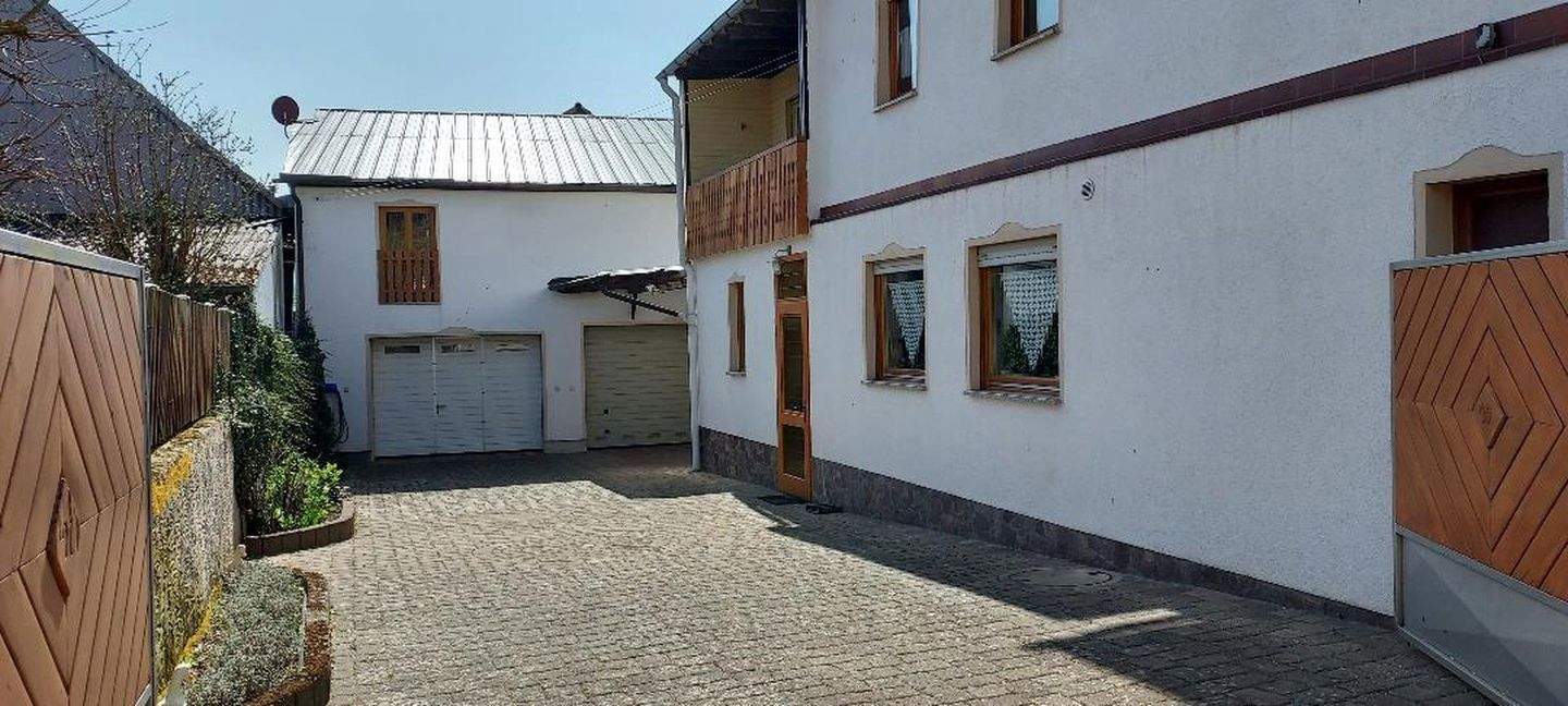 Thumbnail-Ideal für eine größere Familie oder Wohnen und Arbeiten auf einem Grundstück