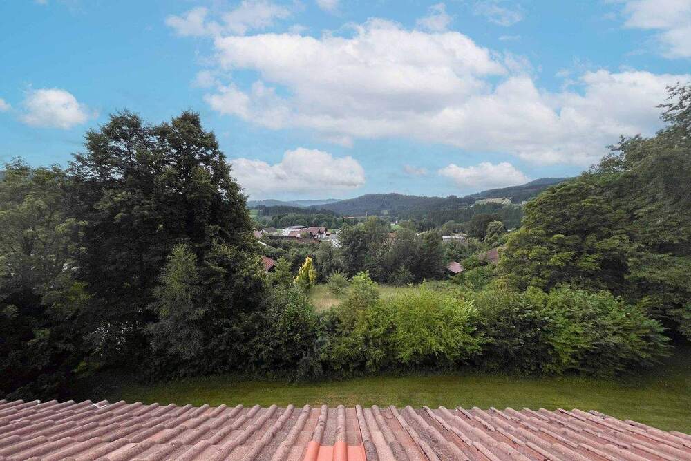 Thumbnail-Gepflegte 5. Zimmer Wohnung mit Gemeinschaftsgarten in idyllischer Natur