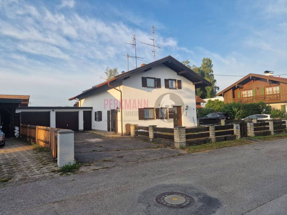 Hausansicht Strassenseite